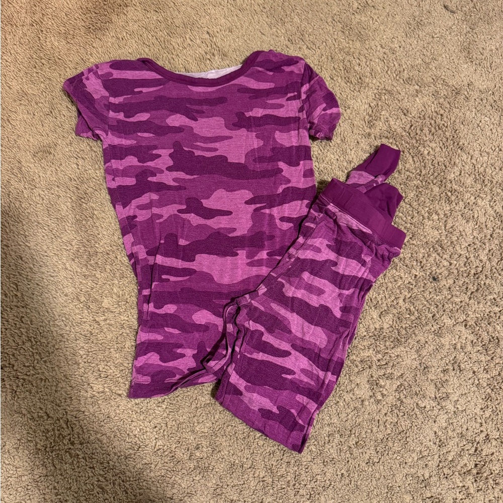 Little Sleepies Berry Camo SS w/ Pants 5/6